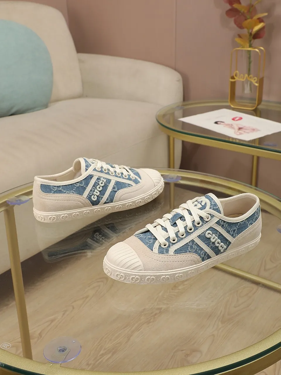 👟👟Ex-factory price 420👟👟 GUCCI~24 The latest double G embroidered low-cut lace-up fashion sneakers, originally developed, the fabric is exclusive double G fabric, the upper is perfectly matched with special craftsmanship, the lining is sheepskin, rubber outsole, size 35 to 40